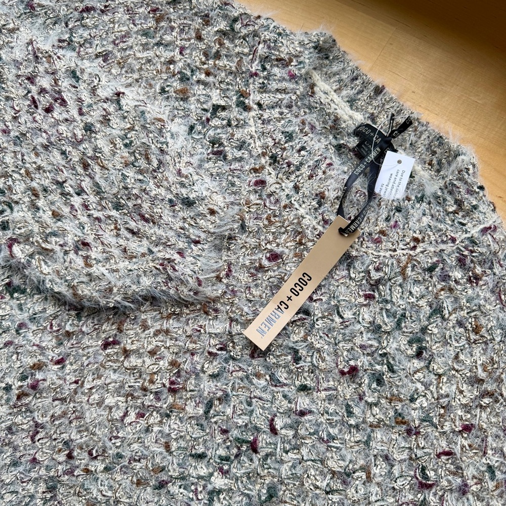Coco + Carmen NWT Size L/XL Fuzzy Marled Eyelash Chunky Knit Sweater - Picture 7 of 7